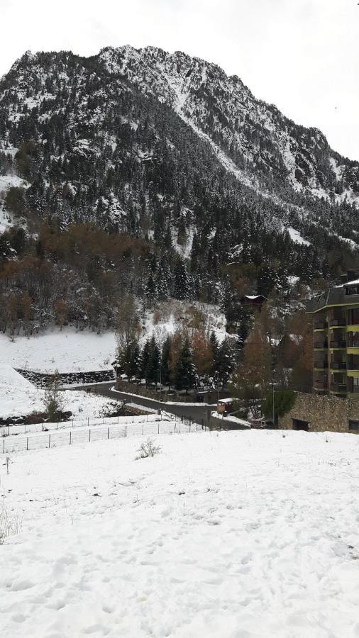Comfortable Studio With Mountain View In Arinsal 40 M² + Ski Storage المظهر الخارجي الصورة