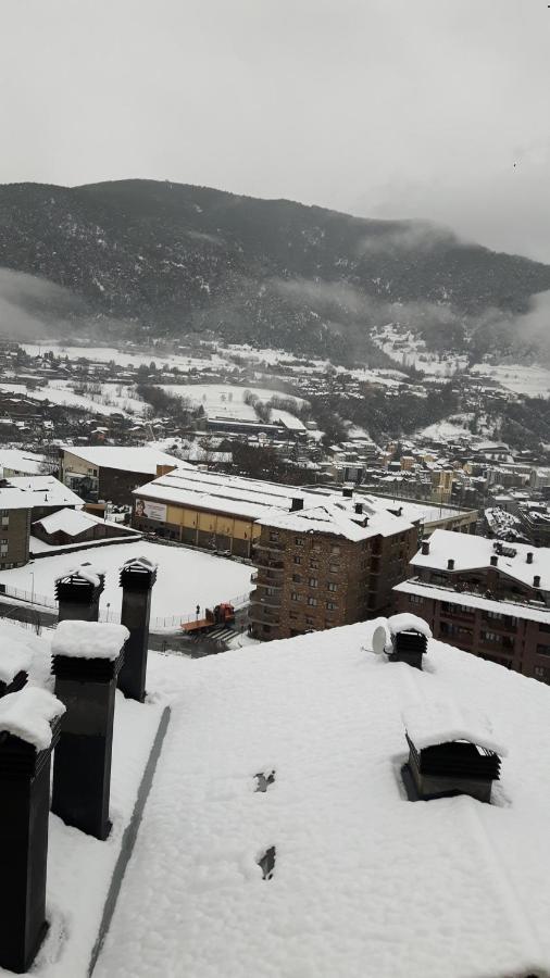 Comfortable Studio With Mountain View In Arinsal 40 M² + Ski Storage المظهر الخارجي الصورة