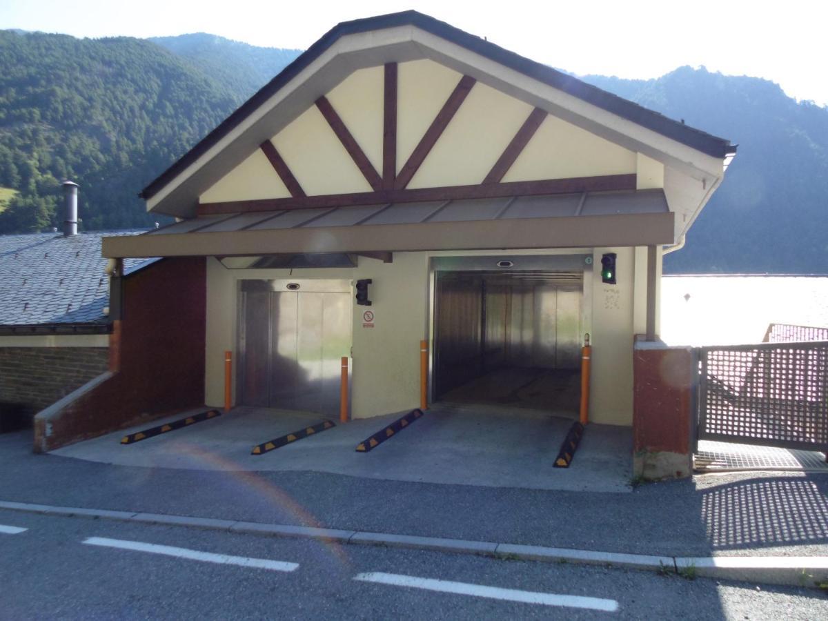 Comfortable Studio With Mountain View In Arinsal 40 M² + Ski Storage المظهر الخارجي الصورة