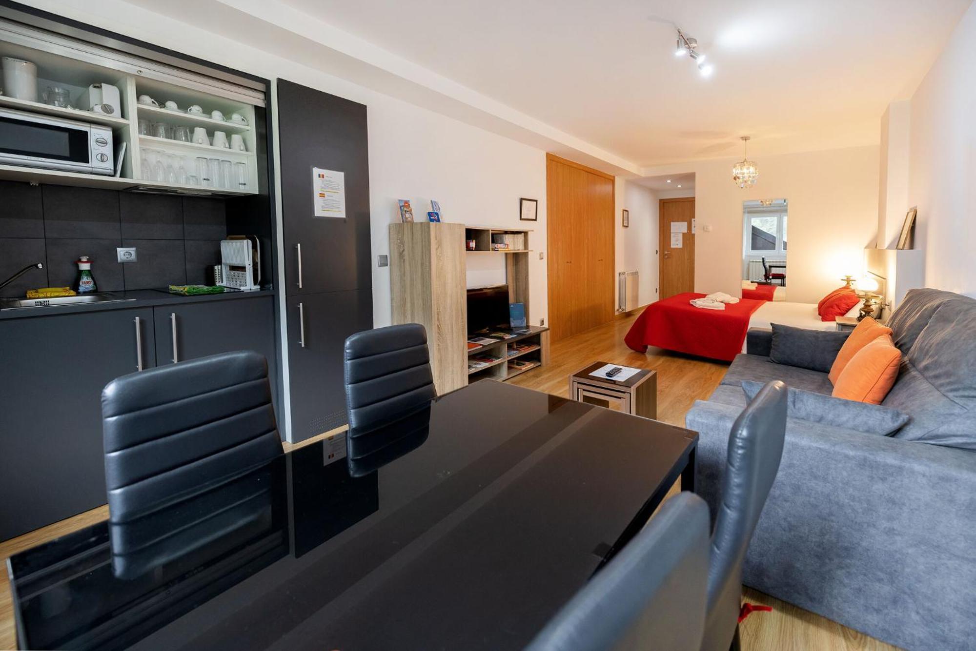 Comfortable Studio With Mountain View In Arinsal 40 M² + Ski Storage المظهر الخارجي الصورة